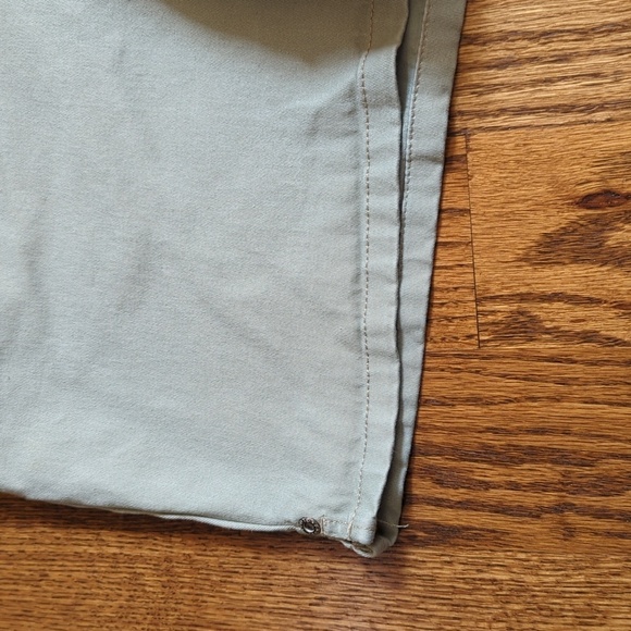 Vtg Faded Glory Stretch Khaki Denim Shorts Size 8 Light Green Khaki Vint… - Picture 7 of 9